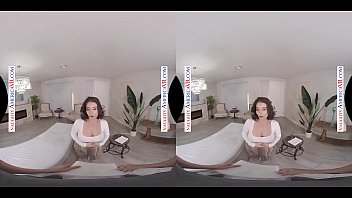 LaSirena69 Fucks you in VR
